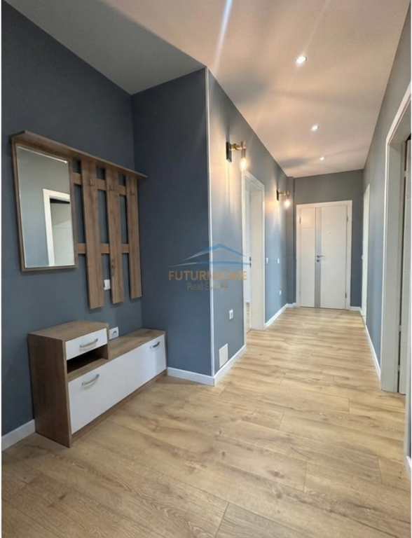 Rent,Apartment 2+1+2+Parking Space,Botanical Garden,Tirana