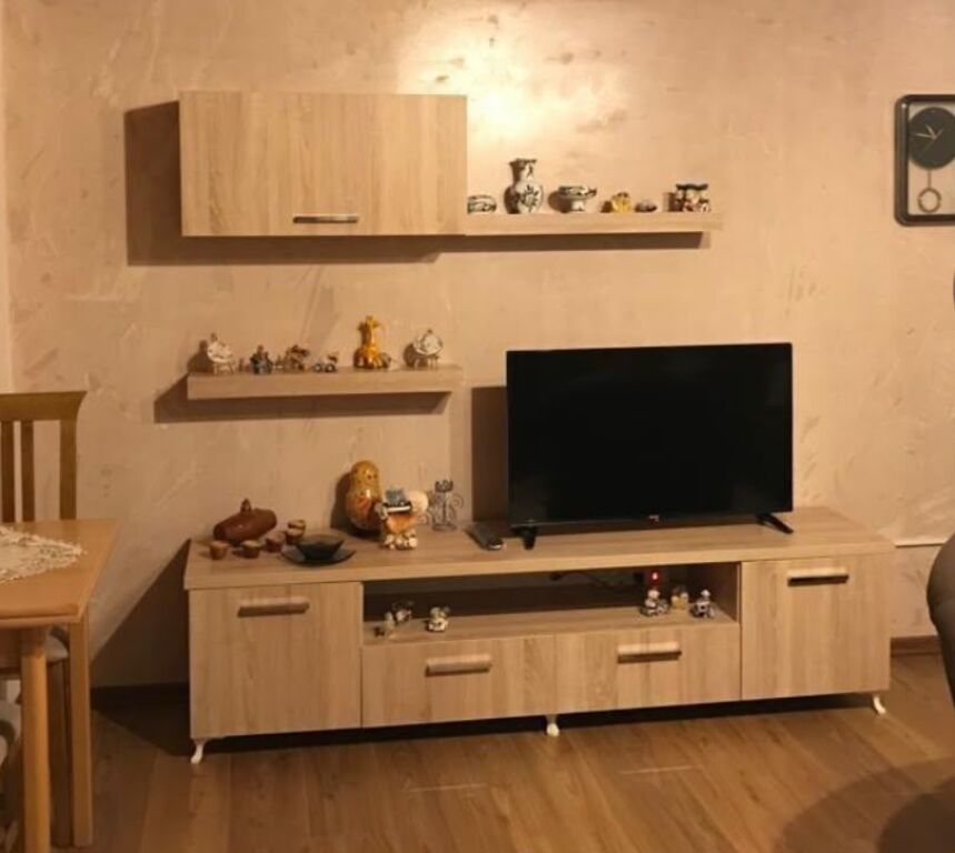 JEPET APARTAMENT ME QERA 3+1, XHAMLLIKU