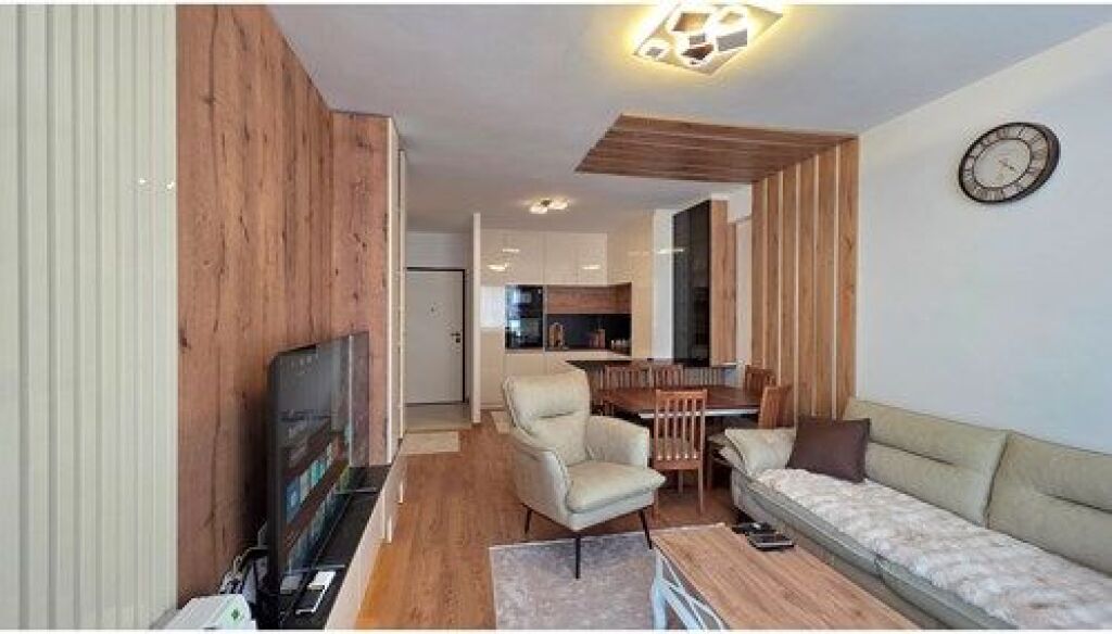 Apartment 2+1 for rent in Lungomare