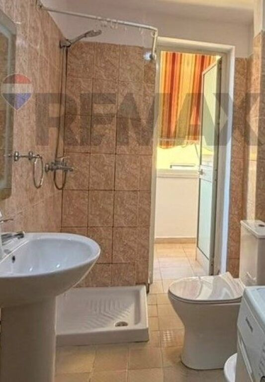 FOR SALE, APARTMENT 2+1 (CONVERTED), PORCELAIN