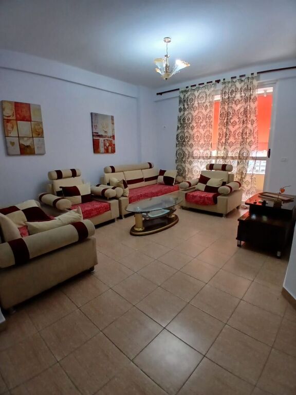Jepet apartamenr 1+1 me qira
