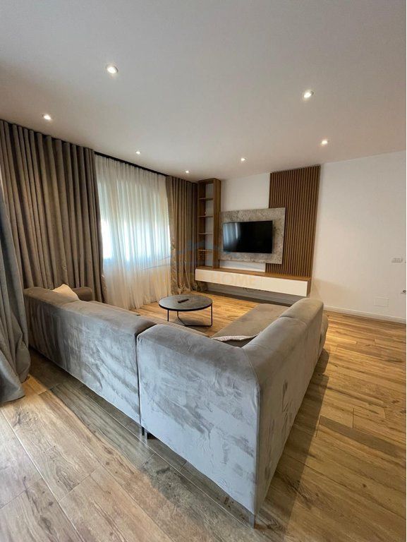 Affitto, Appartamento 2+1+2, Lago Secco, Tirana.