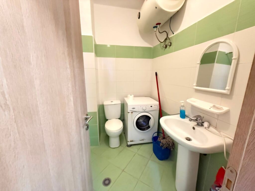 APARTAMENT PËR SHITJE – SARANDË