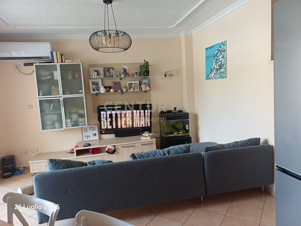 Vendiamo Appartamento 2+1+2+3 balconi nel Quartiere N. 1, Durrës
