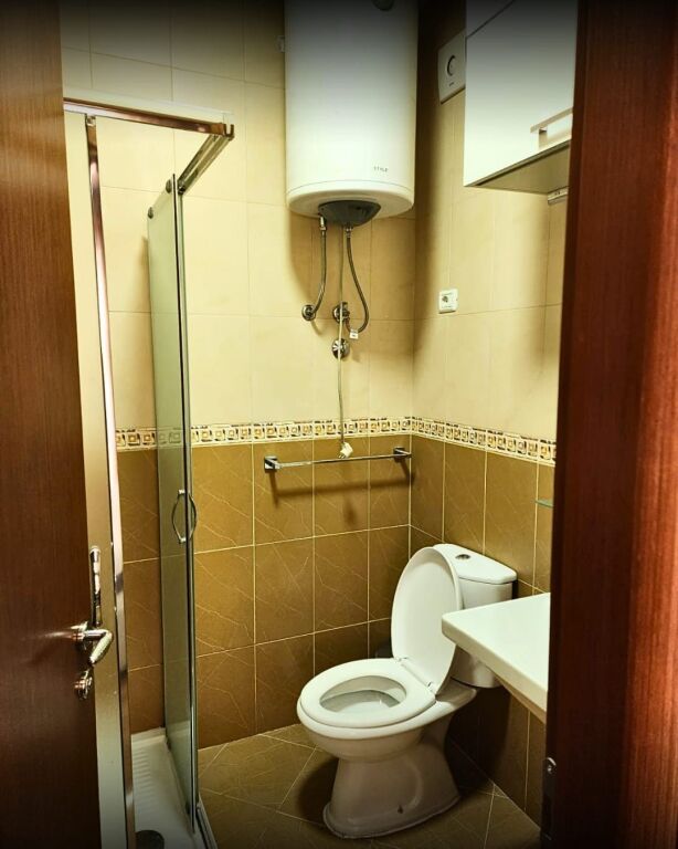 🏡 Apartment for Rent 2+1+2 + Veranda + 2 Parking Spots 📍 Near Kavaja Road