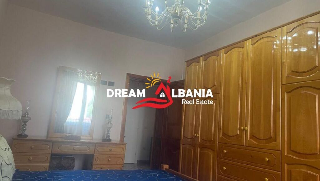 Shitet apartament 3+1 ne zonen e Katund i Ri prane Rruges Arkitekt Sinani (ID 4139193)