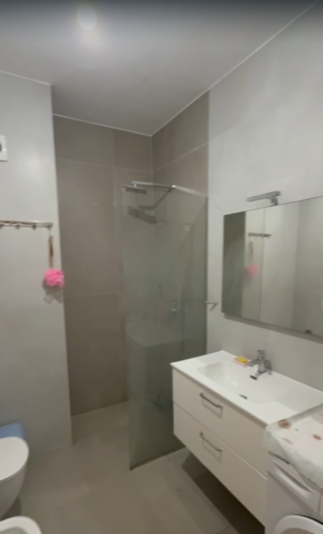 🏡 Shitet Apartament 2+1 – Astir