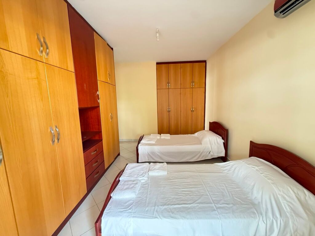 APARTAMENT PËR SHITJE – SARANDË