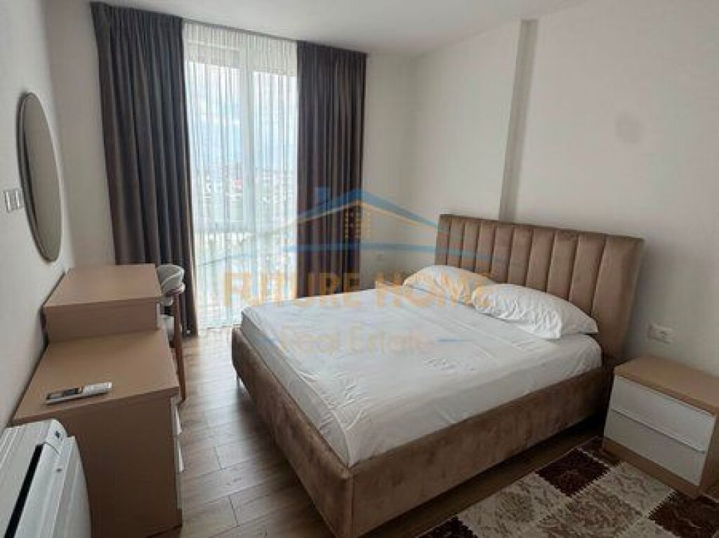 Rent, Apartment 2+1+2+2 Parking Spaces, Paskuqan