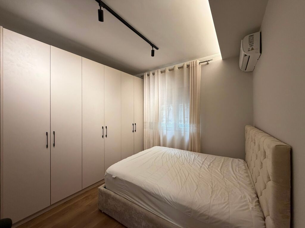 Apartment 2+1 for rent at Harry Fultz.