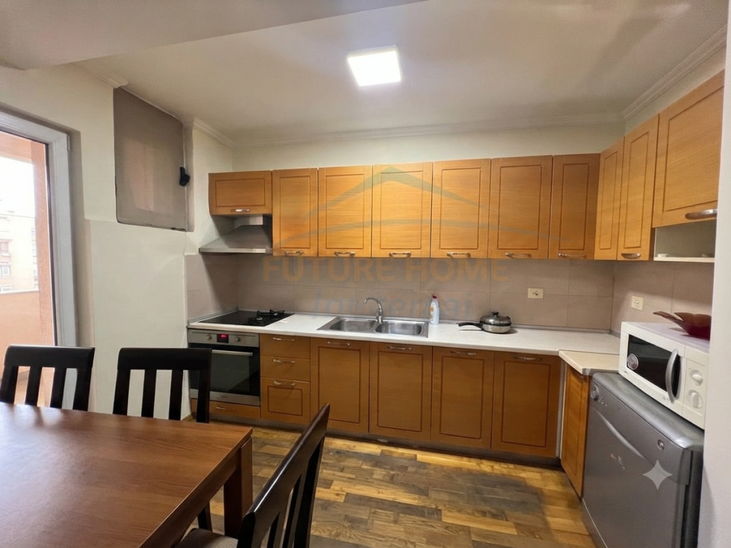 Qera, Apartament 2+1+2, Shkolla e Baletit, Tiranë.