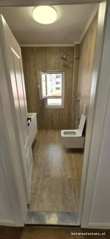 Apartament Per Shitje 1+1 Tek Ish Parku (ID B111151) Tirane.