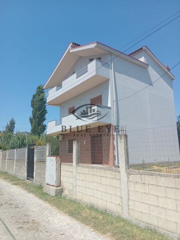SHITET VILË 3-KATËSHE – LAGJIA 15, DURRËS!