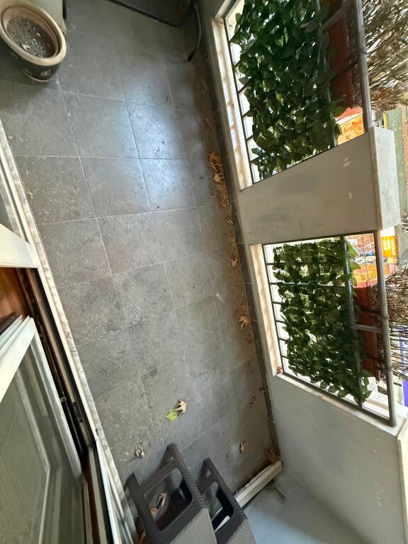 Jepet me qira apartament 2+1 ne Myslym Shyr