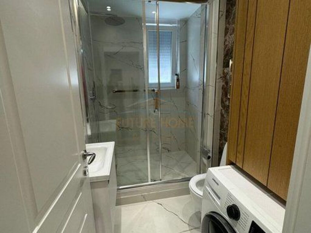 Jepet me Qira Apartament 1+1 tek Irfan Tomini