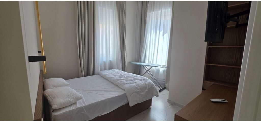 📍 Piazza Skenderbej ✨ Appartamento 2+1 Moderno 1.100 € /Mese
