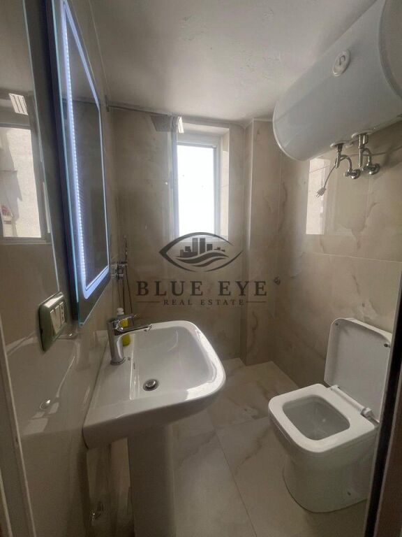 Jepet me qira apartament 1+1 në qendër të Durrësit – Pranë Muzeut të Dëshmorëve