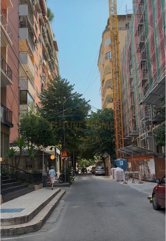 Affitto, Spazio, Blloku, Tirana.