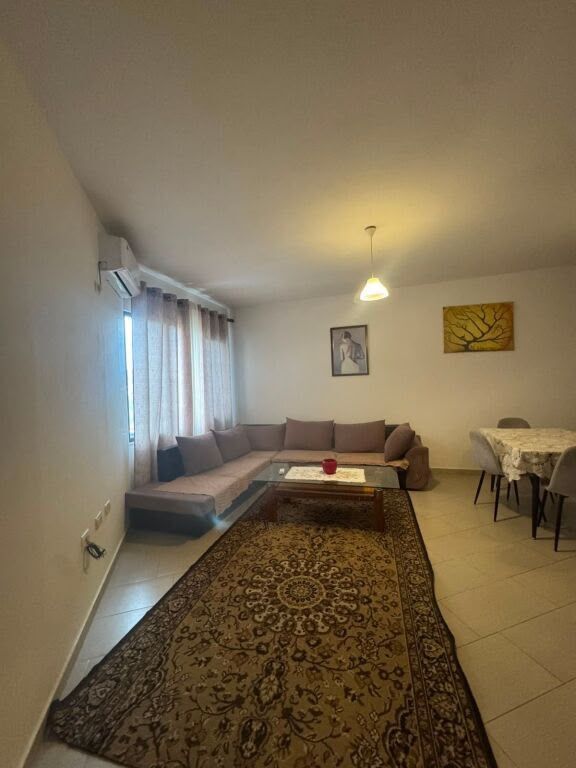 Apartament me qera 1+1 ne Astir