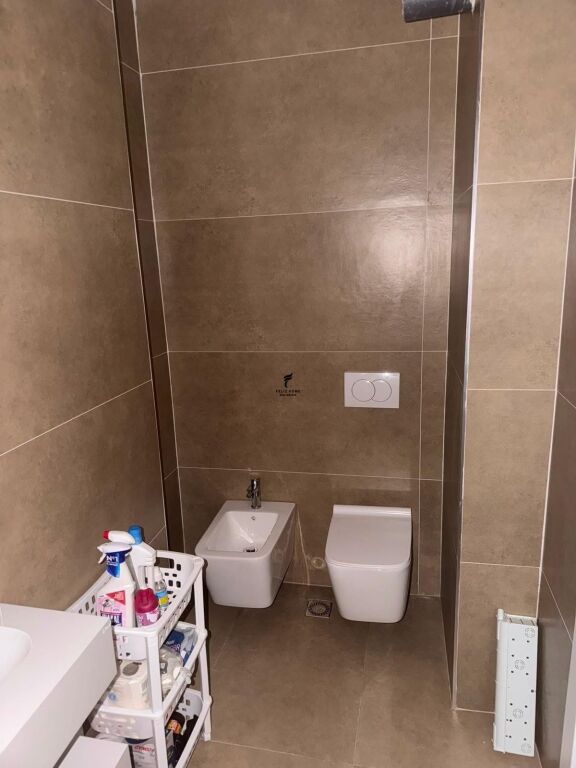 UFFICIO IN AFFITTO 122M2 JORDAN MISJA 130.000 LEKE FH-85000