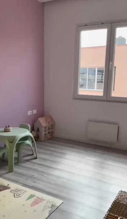 Shitet apartament 2+1 me pamje nga deti ne Durres!