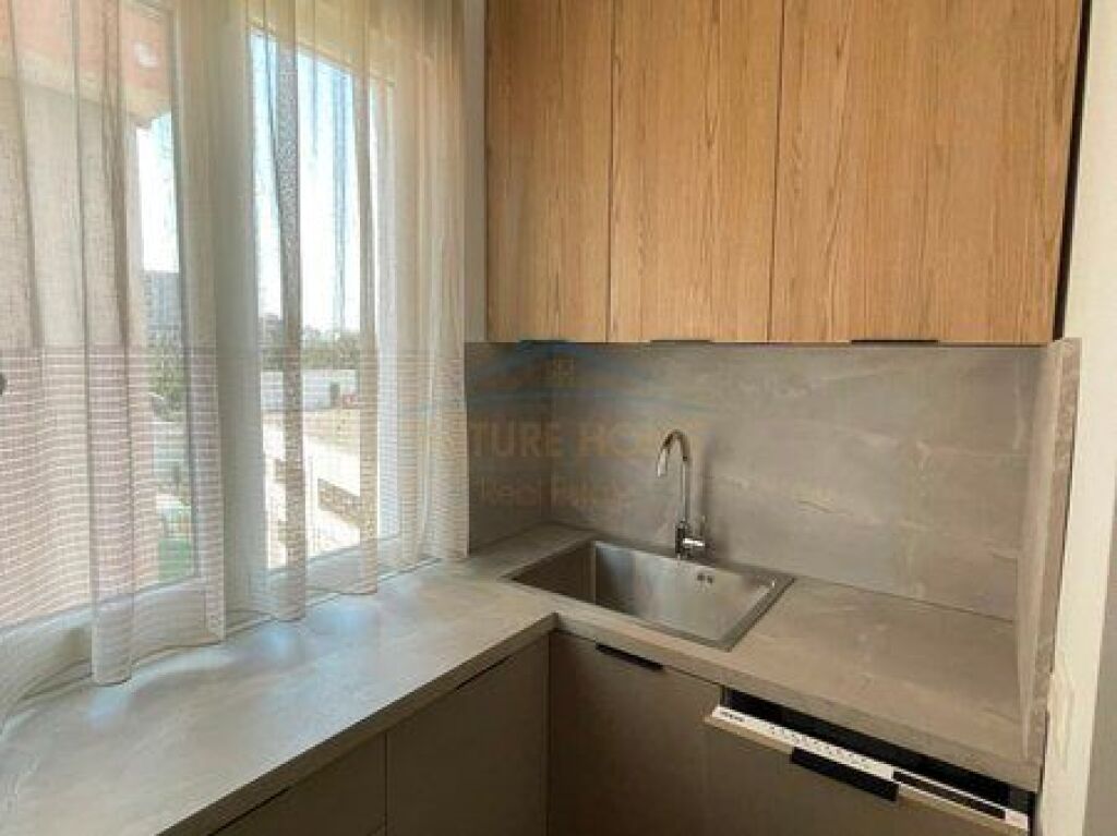 Affitto, Appartamento 2+1+2, Medreseja, Via di Dibrës