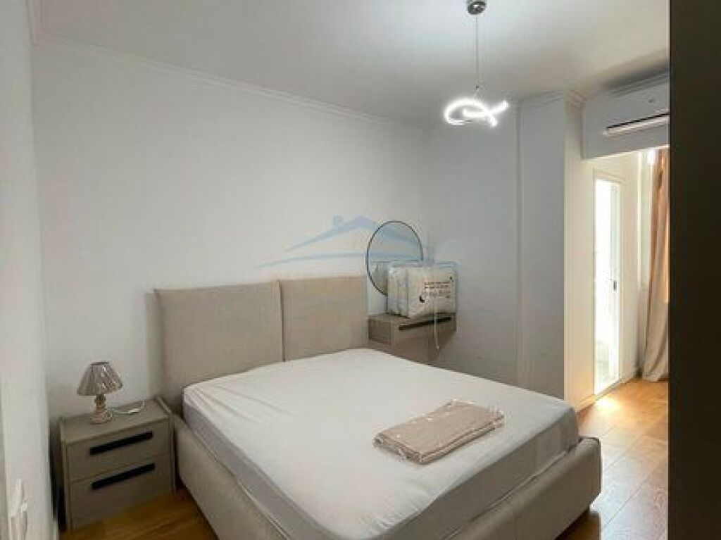 Affitto, Appartamento 2+1+2, Medreseja, Via di Dibrës