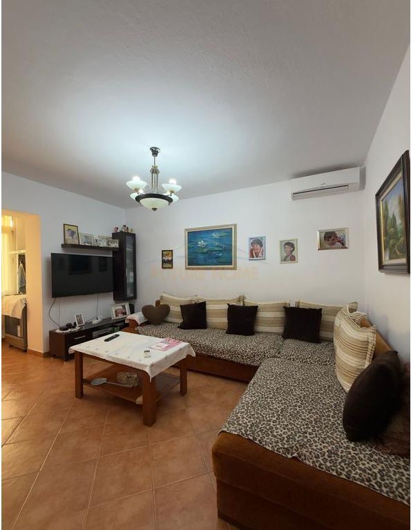 For sale, Apartment 2+1, Ali Demi, Tirana