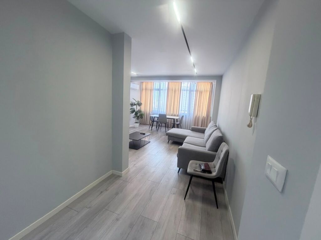 Shesim apart 2+1 Te 21 Dhjetori