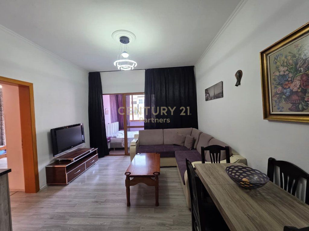 Apartament 2+1 Në Shitje në Kombinat, - 115,000€ | 72 m²