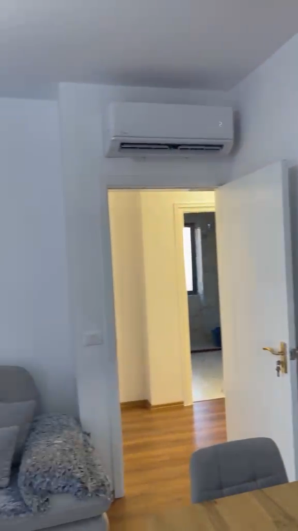 Apartament 2+1 per qera ne Fresk !