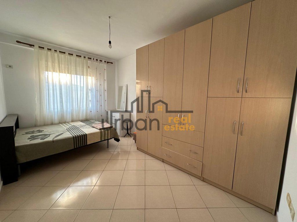 Rent, Apartment 1+1 , Fresku, Tirana - 40,000 Lek | 65 m²