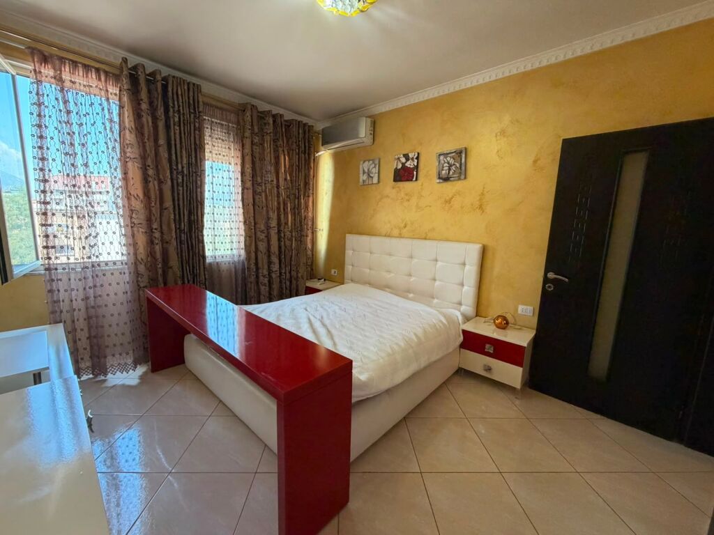 Jepet me qira apartament 1+1