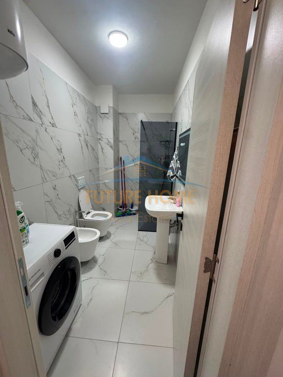 Rent, Apartment 2+1+2 Parking Spaces, Paskuqan