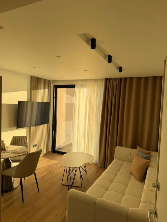 Apartament 1+1 me pamje deti per shitje ne Sarande