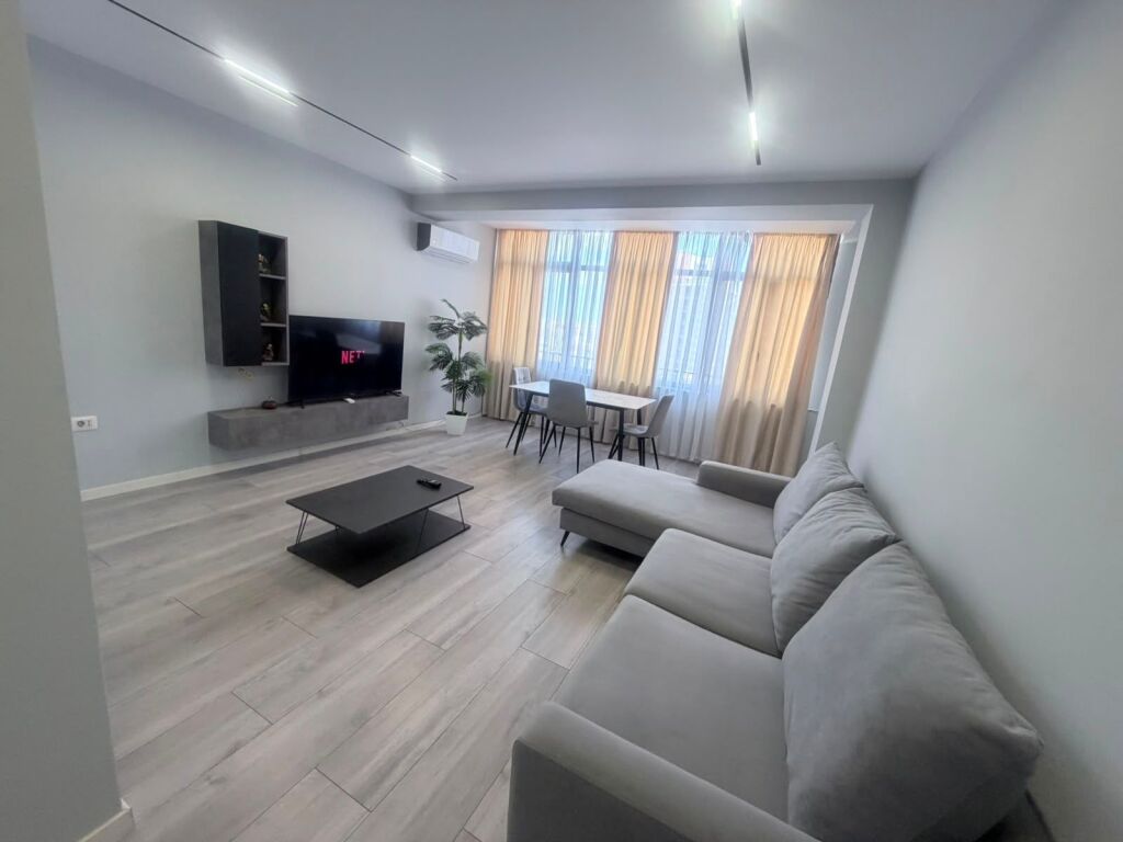 Shesim apart 2+1 Te 21 Dhjetori