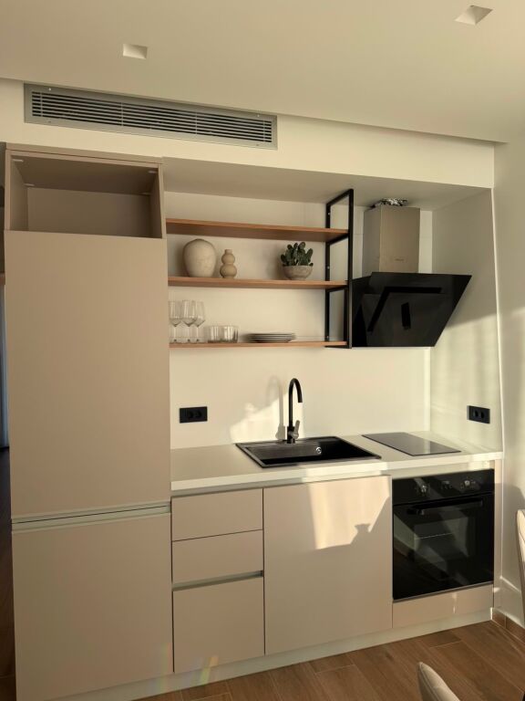 Apartament 1+1 me pamje deti per shitje ne Sarande