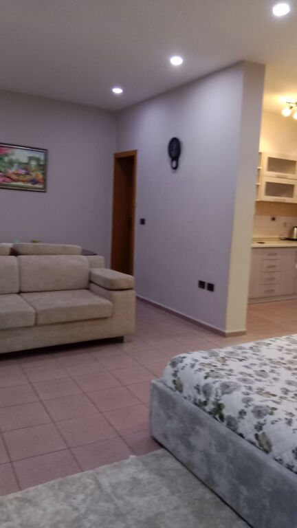 Arti House