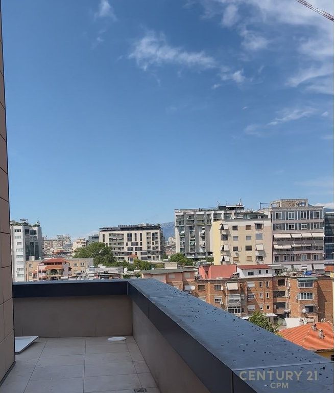 🏢 Apartament me qira në zonën e Myslym Shyrit