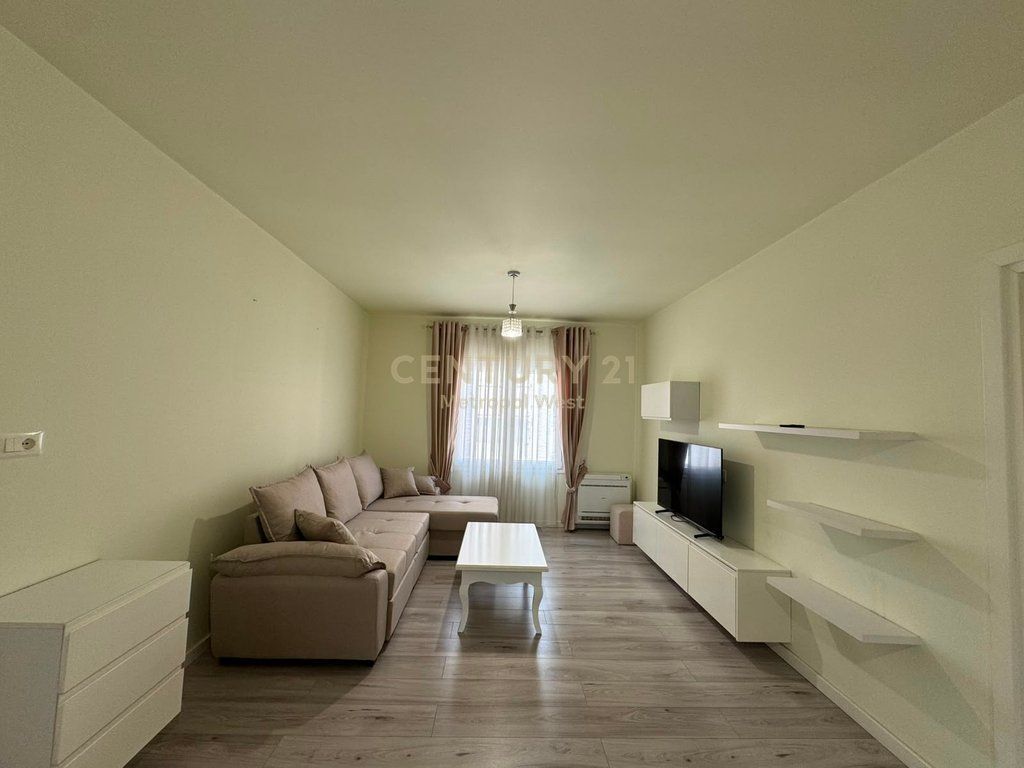Apartment 2+1 for rent on Dritan Hoxha Street, Laprake