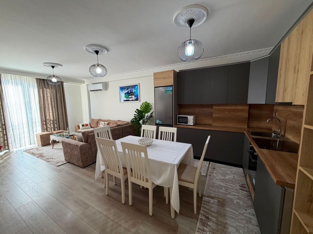 Affittasi appartamento 2+1 a Shkozë