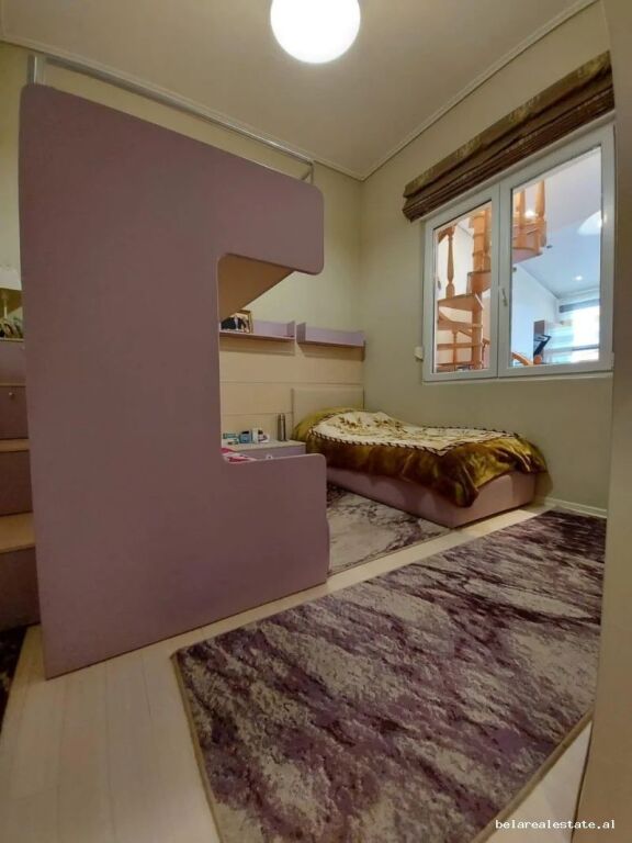Apartament Me Qera 2+1 ne Fresk (ID B2202002) Tirane