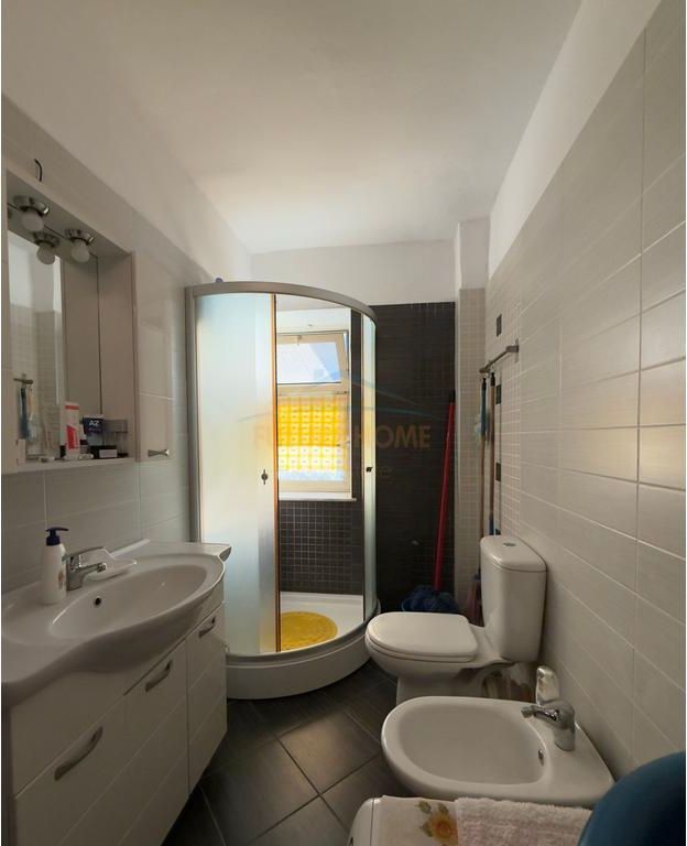 For sale, Apartment 2+1, Ali Demi, Tirana