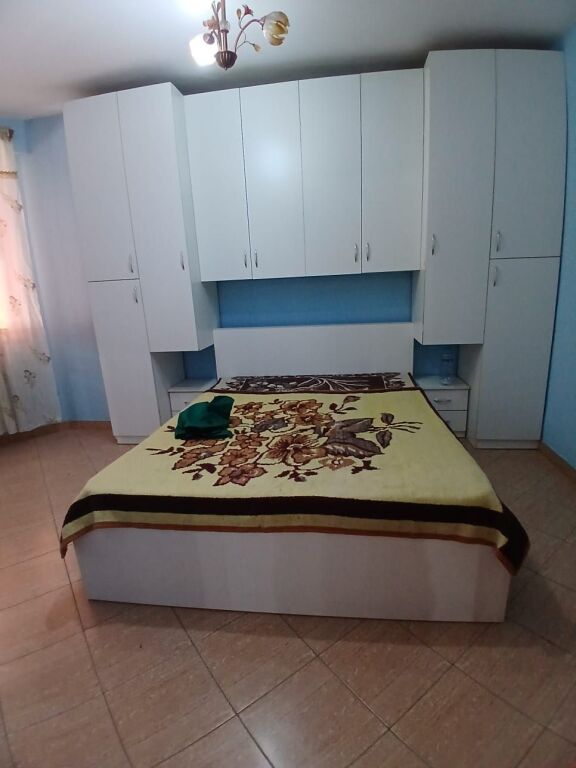 Jepet apartamenr 1+1 me qira