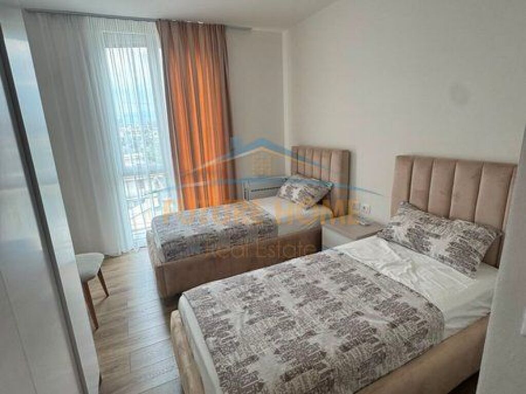 Rent, Apartment 2+1+2+2 Parking Spaces, Paskuqan