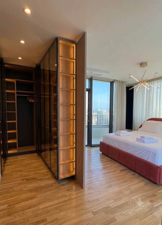 Rent 3+1 Lux + 2 parking spaces lake view