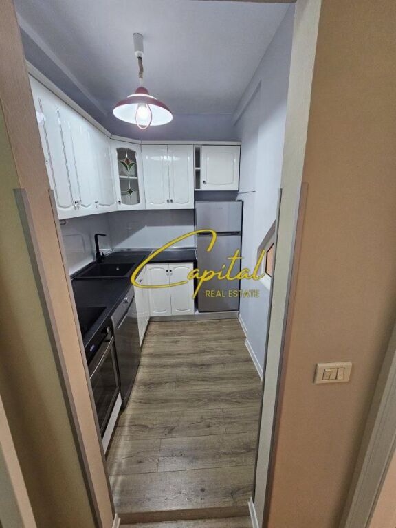 UFFICIO IN AFFITTO 130 M2 CENTRO 900 EURO
