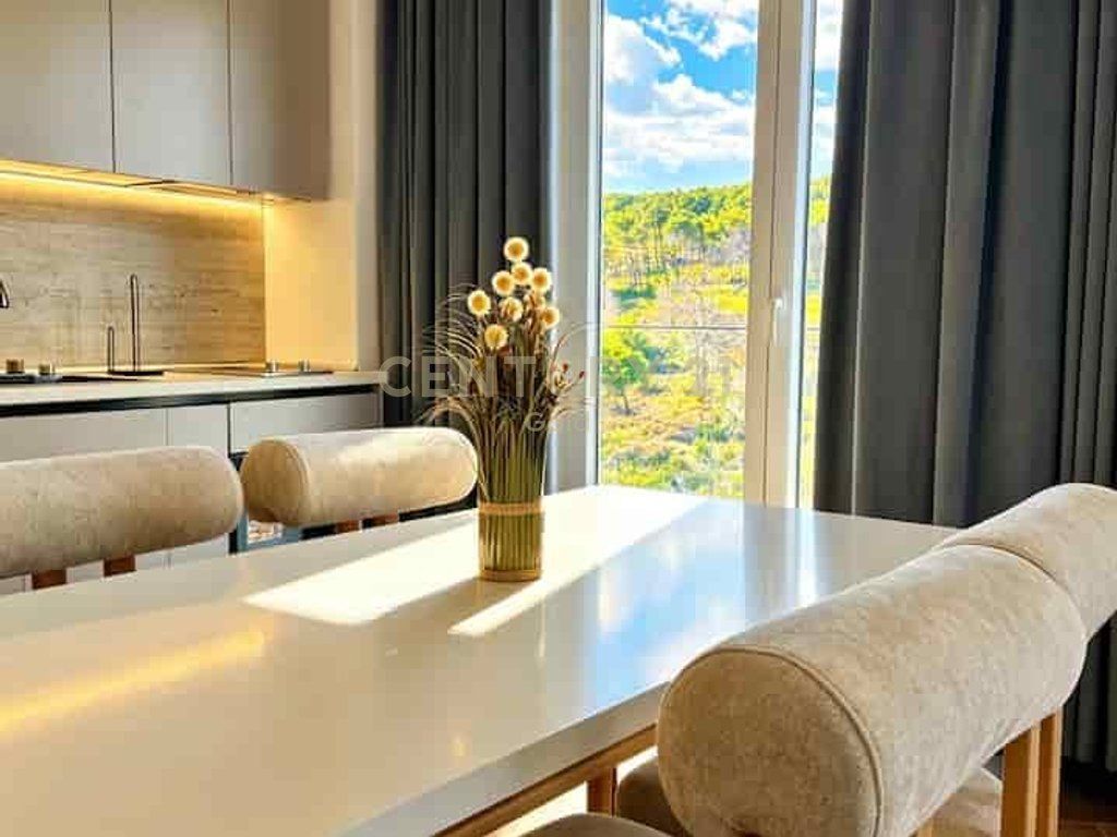 APPARTAMENTO 2+1+2+VERANDA IN VENDITA PRESSO IL RESIDENCE ILYONIS A SHENGJIN!