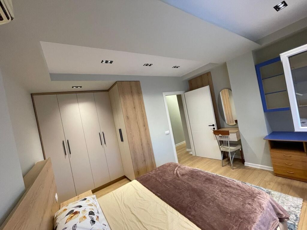 JEPET ME QIRA APARTAMENT 2+1 – ALI DEM