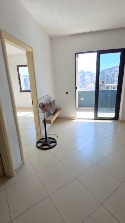Apartment 2+1 for rent empty in Astir !